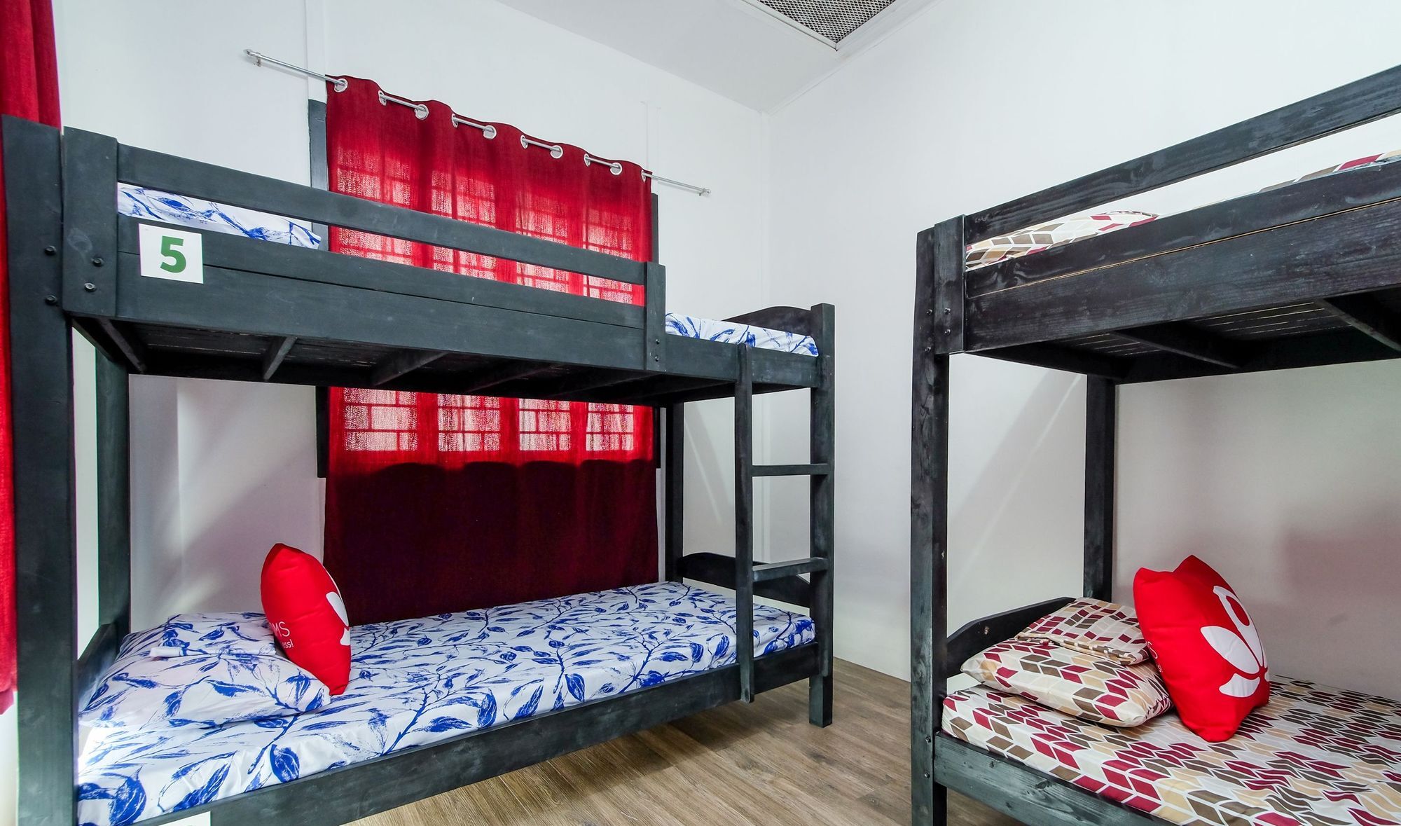 Zen Hostel Haven Backpackers 마카티 외부 사진