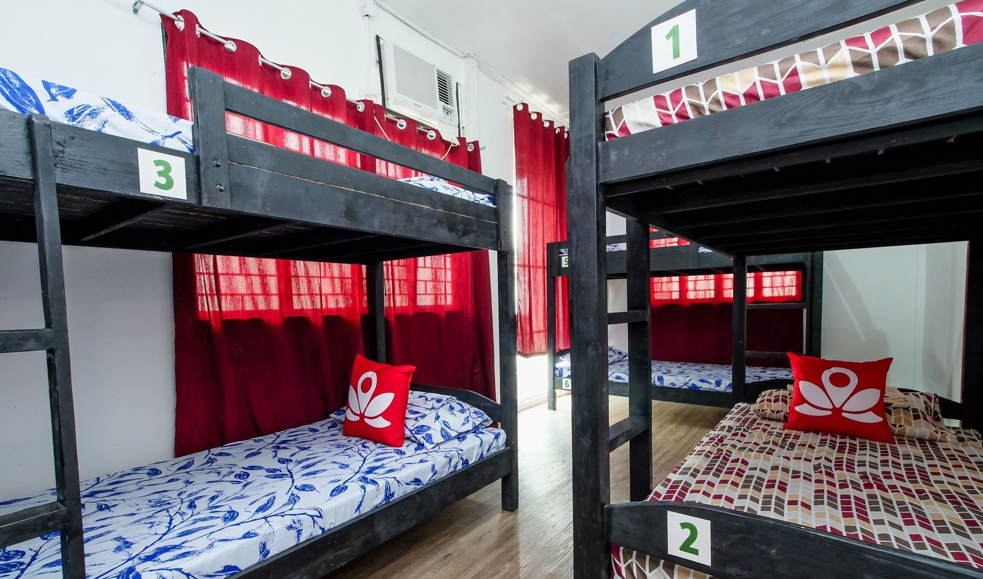 Zen Hostel Haven Backpackers 마카티 외부 사진