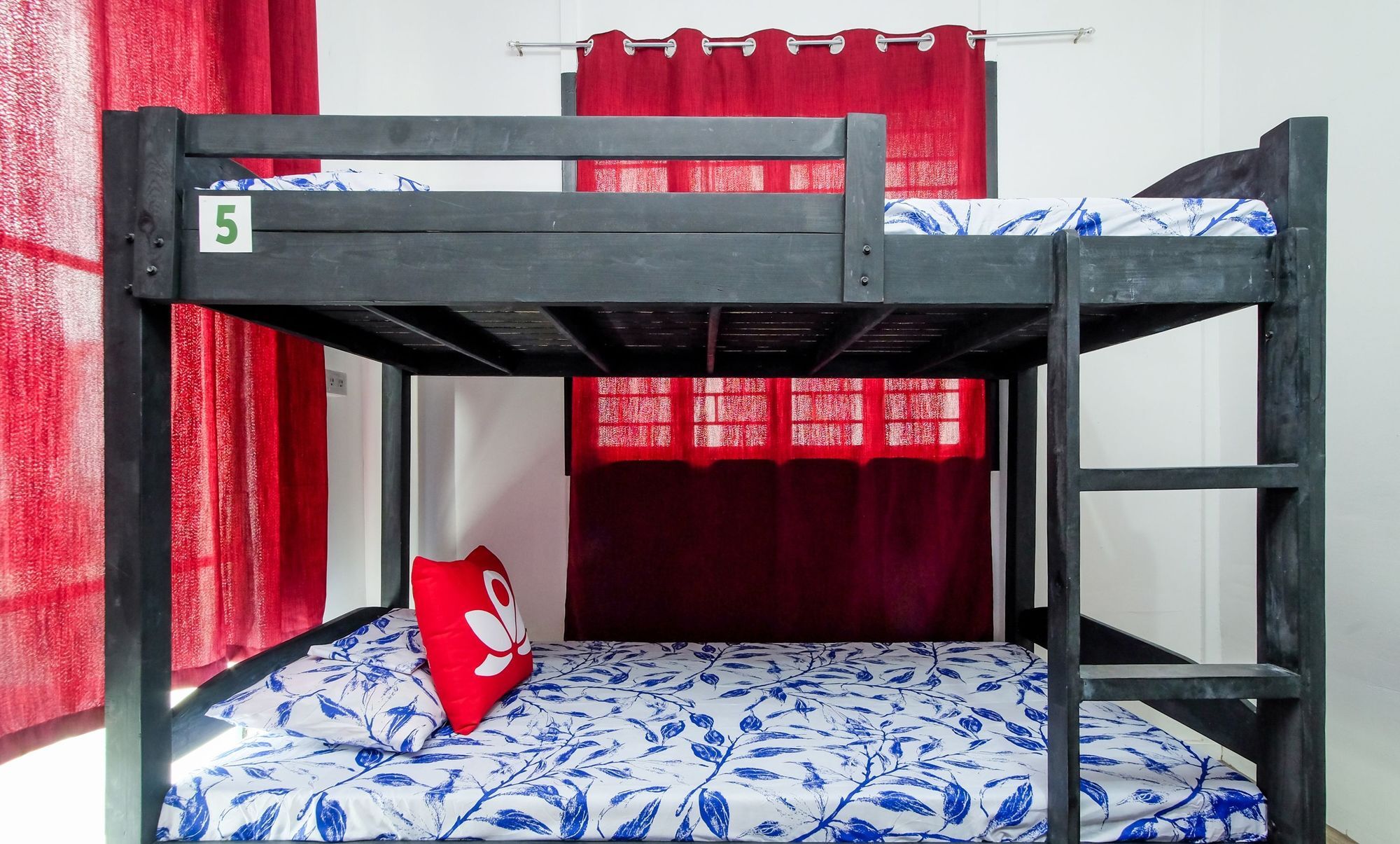 Zen Hostel Haven Backpackers 마카티 외부 사진