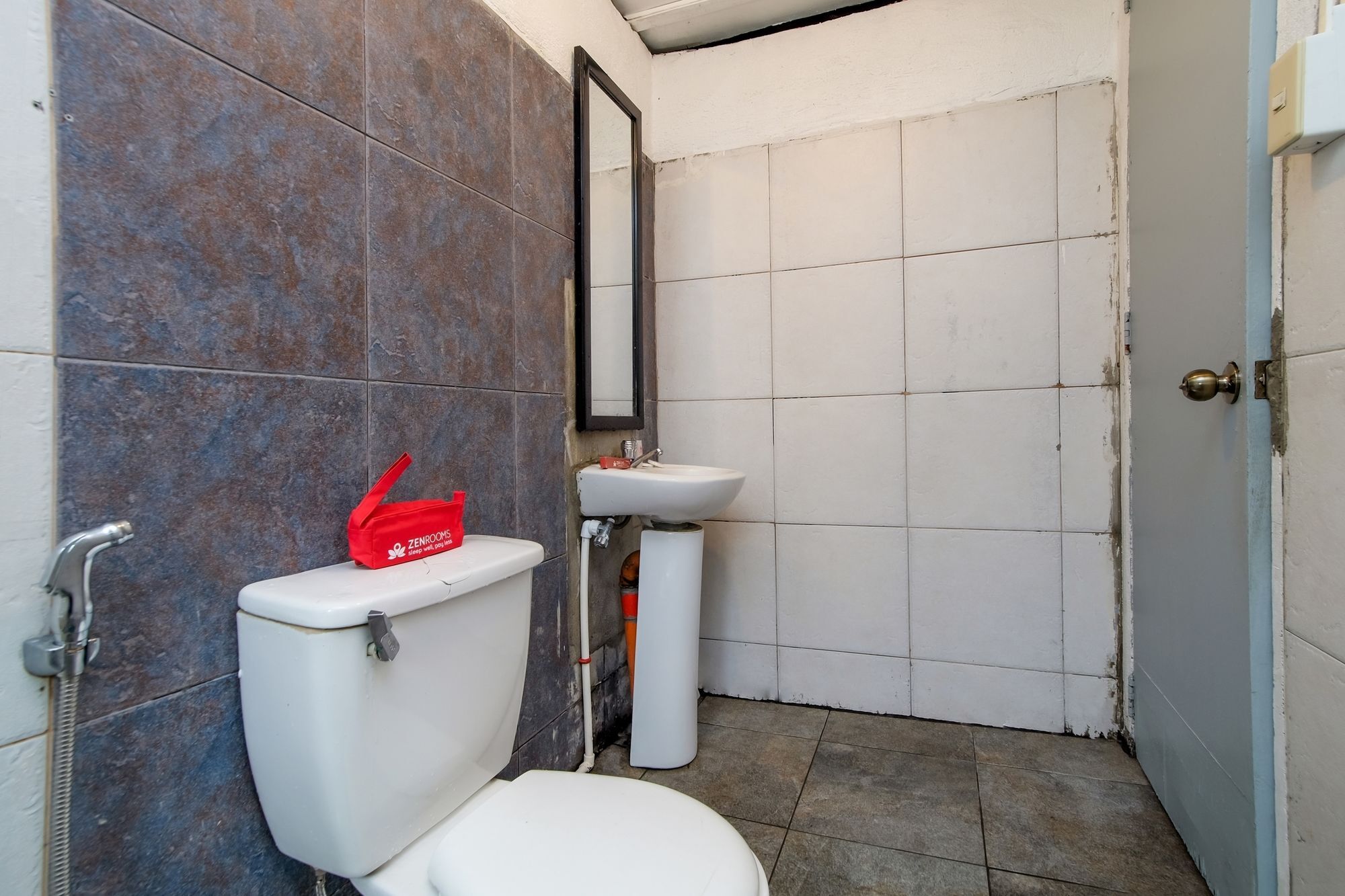 Zen Hostel Haven Backpackers 마카티 외부 사진